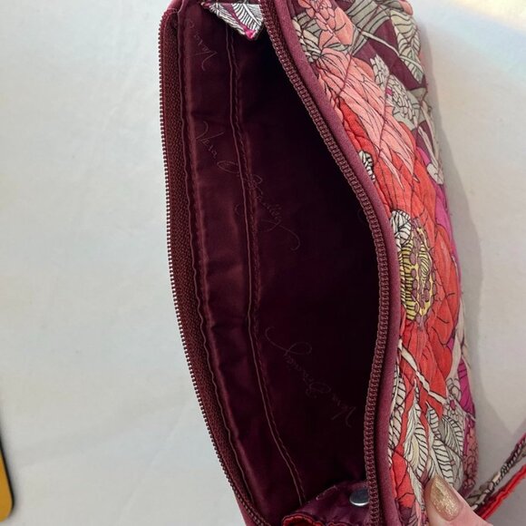 Vera Bradley Quilted Zip Around Wristlet Wallet Floral Pink - Picture 11 of 16